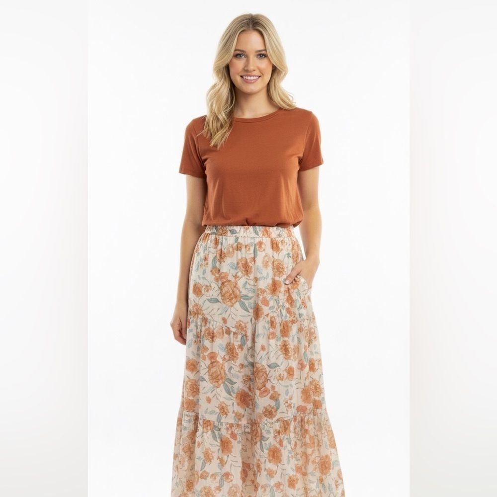 Hayden pull on Floral tiered boho Skirt Orange and Blue size large